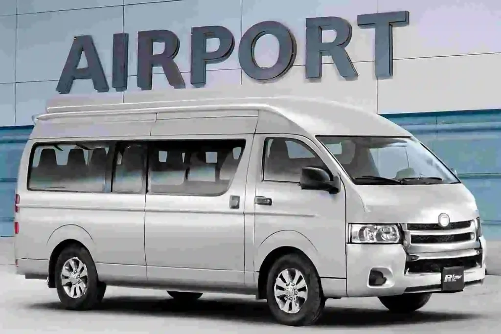 Home 2 sg maxi taxi 11 seater (1)